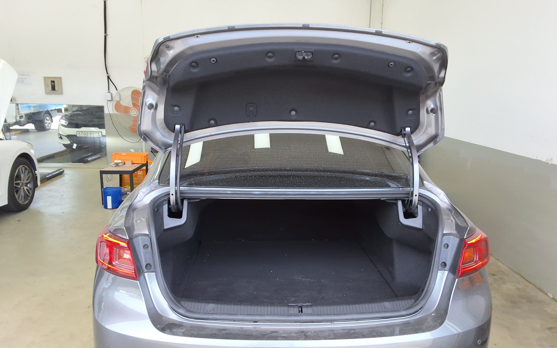 Renault Samsung SM6 2019 - Image 14