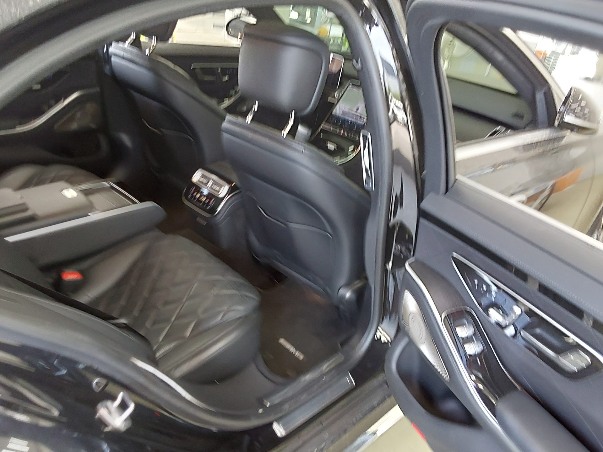 메르세데스-벤츠 S-클래스 2022 - 이미지 12