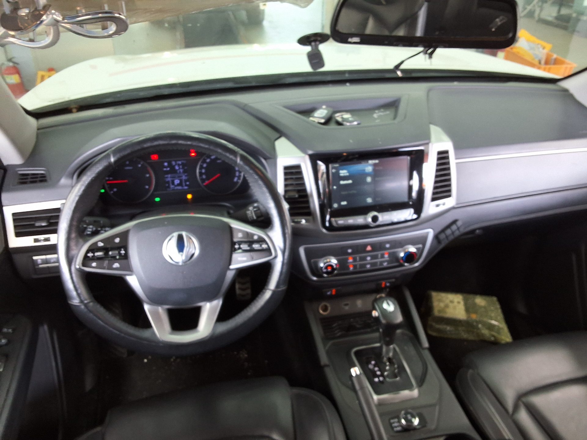 KG Mobility Rexton Sports 2019 - Image 11