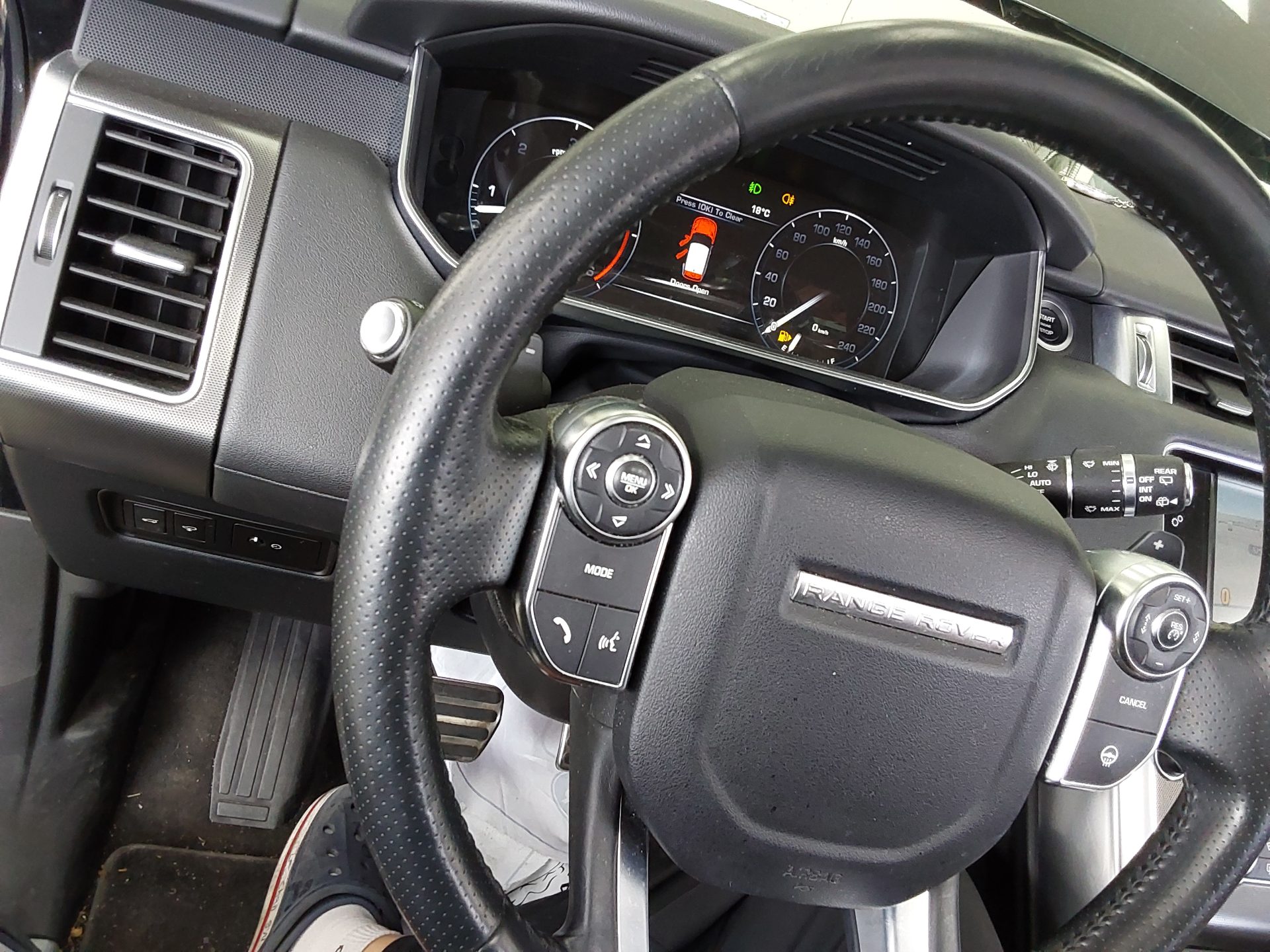 Land Rover Range Rover 2016 - Image 17