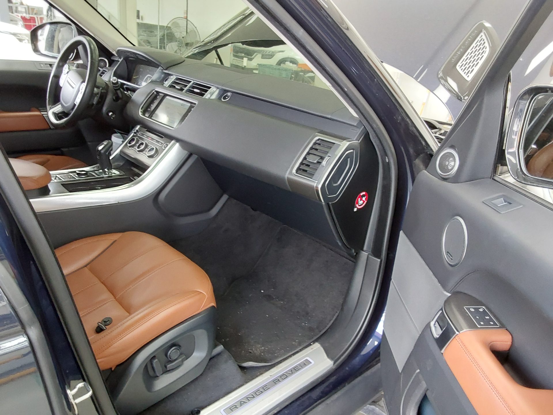 Land Rover Range Rover 2016 - Image 14