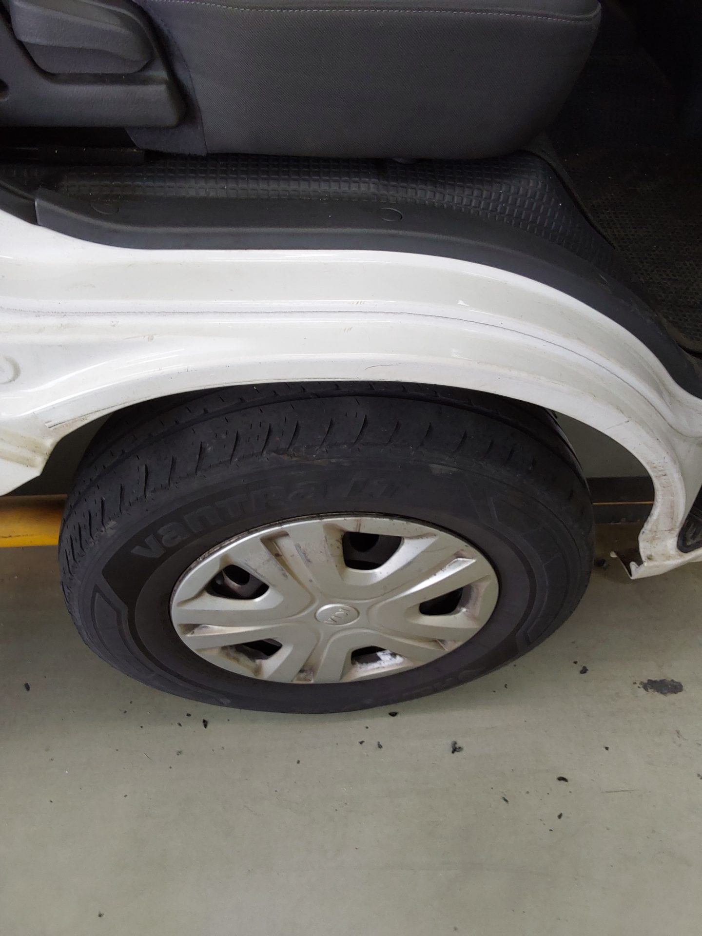 كرايسلر شحن 2020 - صورة 17