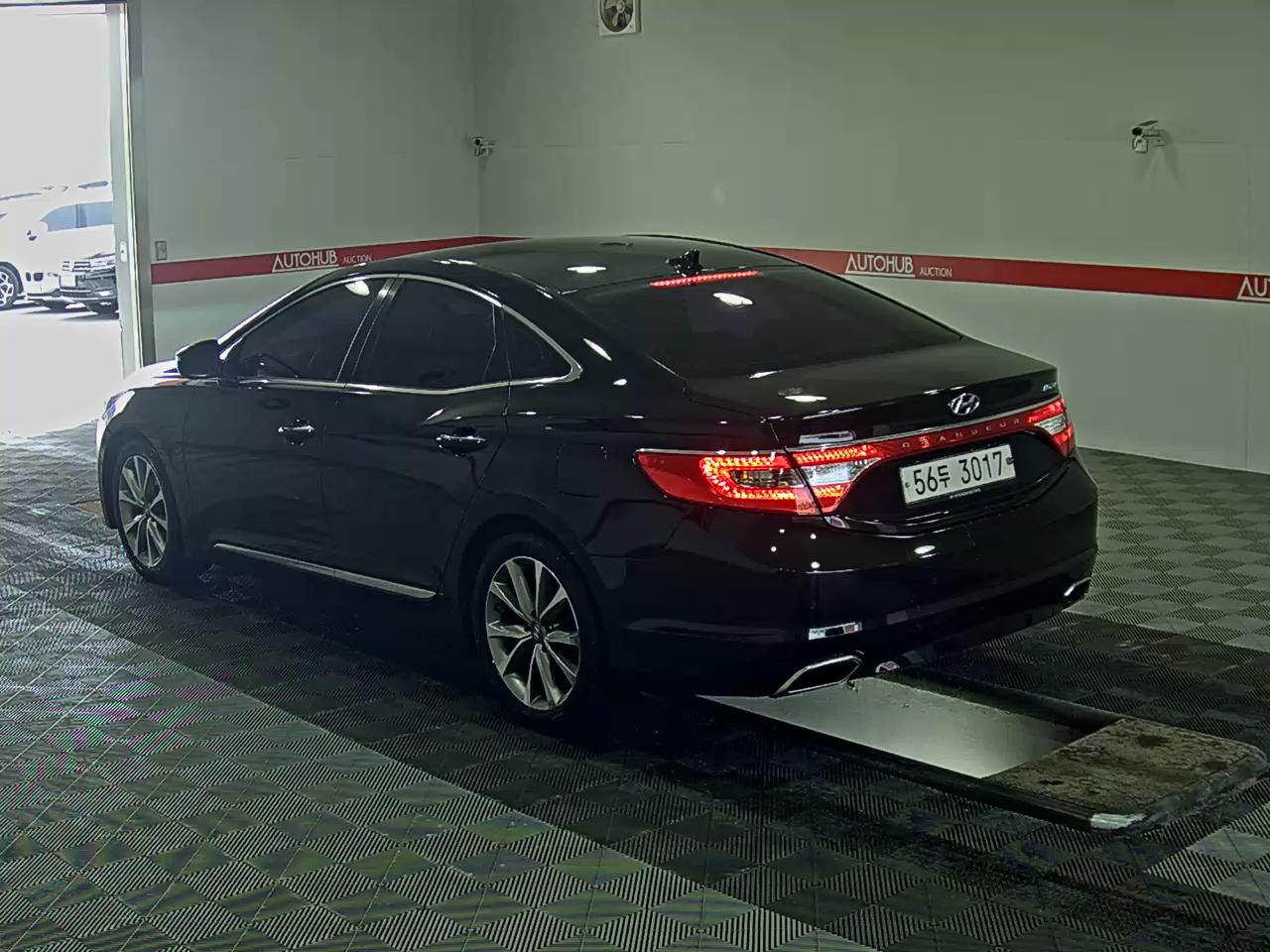 Hyundai Grandeur 2015 - Image 5