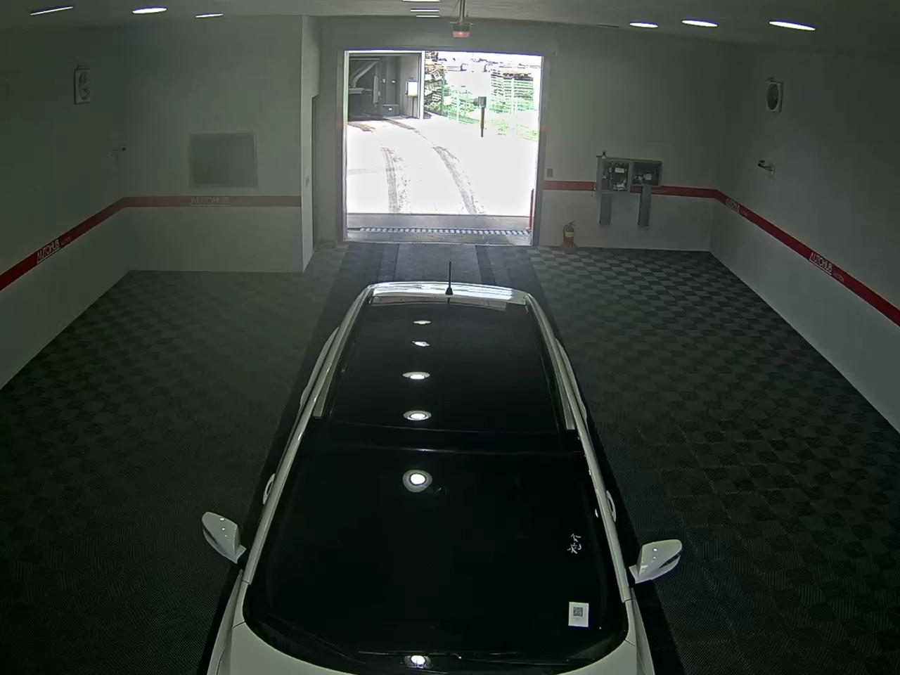 BMW iX - 6