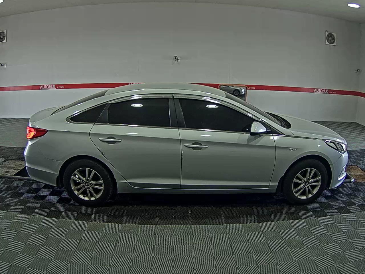 Hyundai Sonata 2017 - Image 3