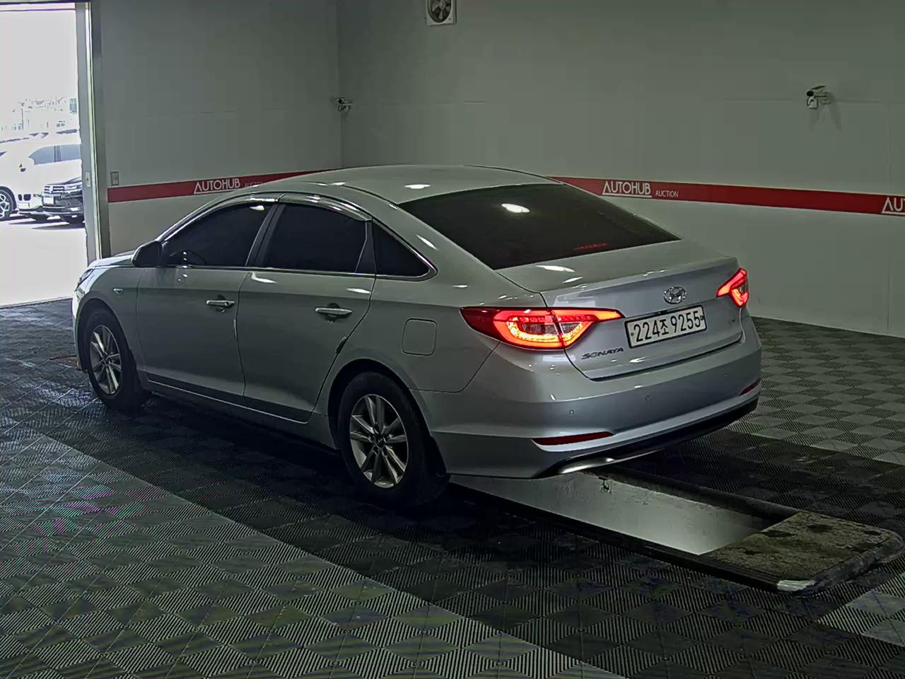 Hyundai Sonata 2017 - Image 5