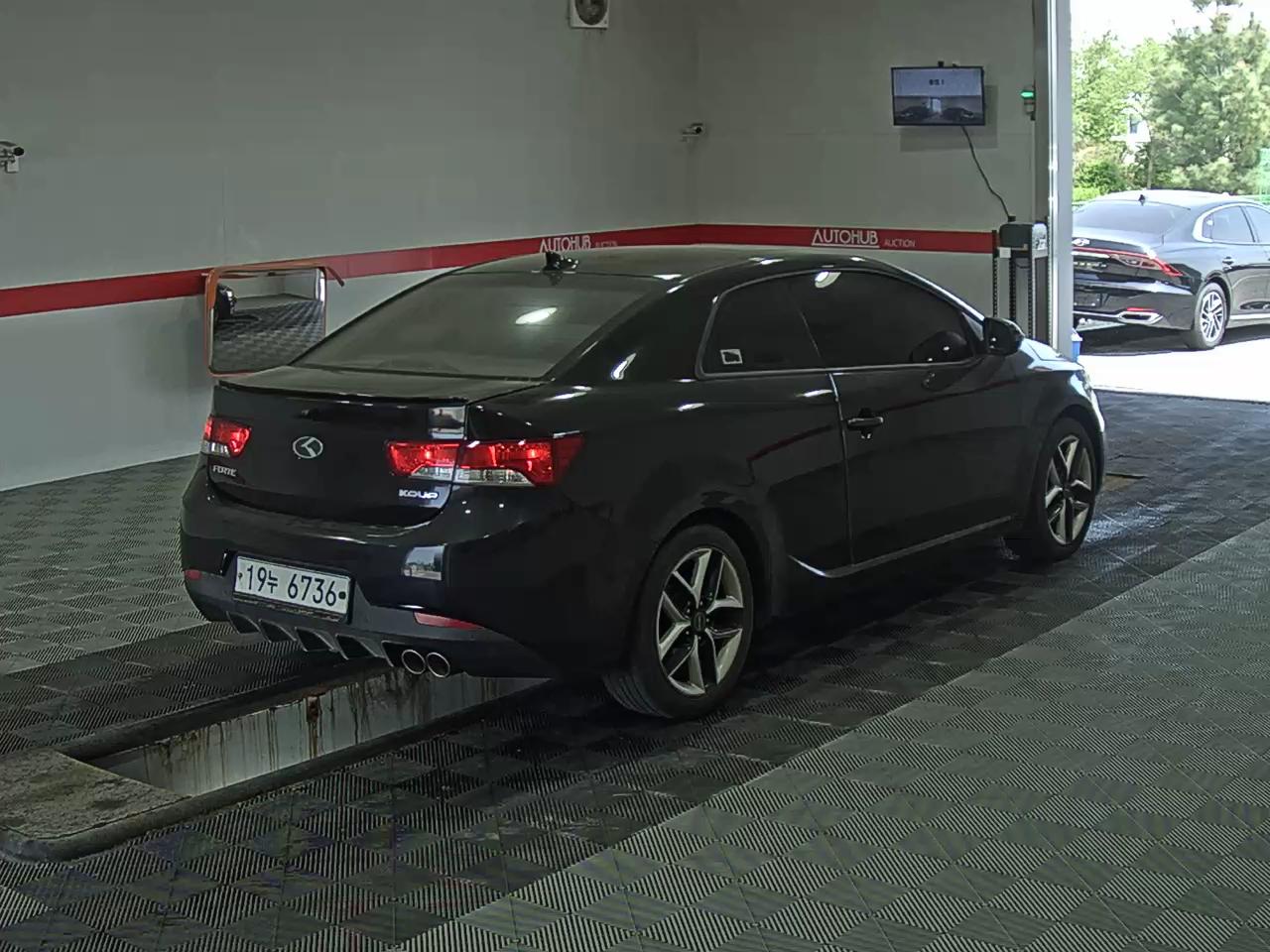 Kia Forte - 4