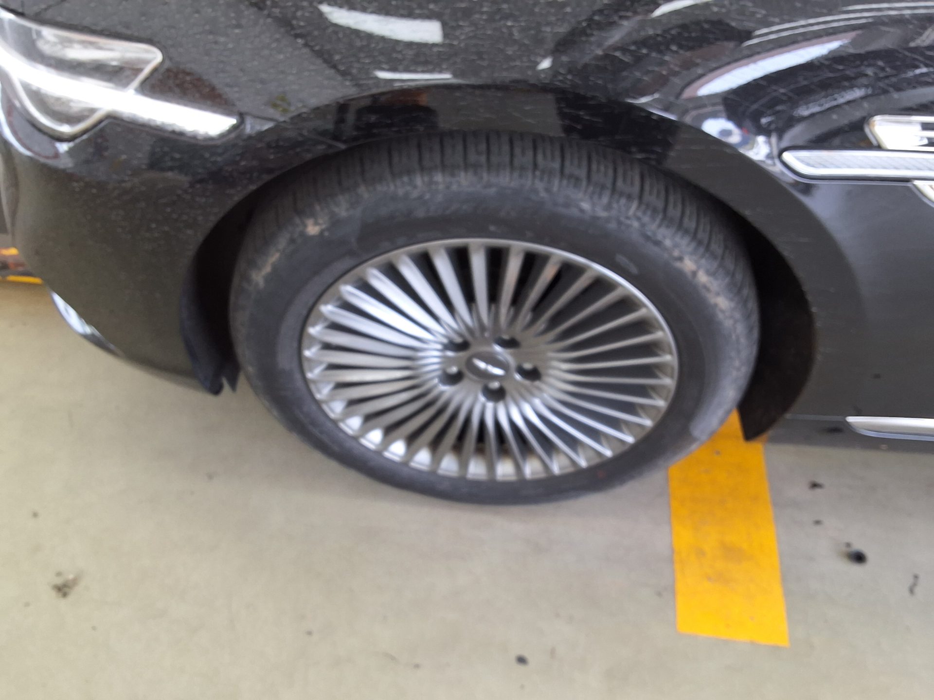 Genesis G90 2021 - Image 16