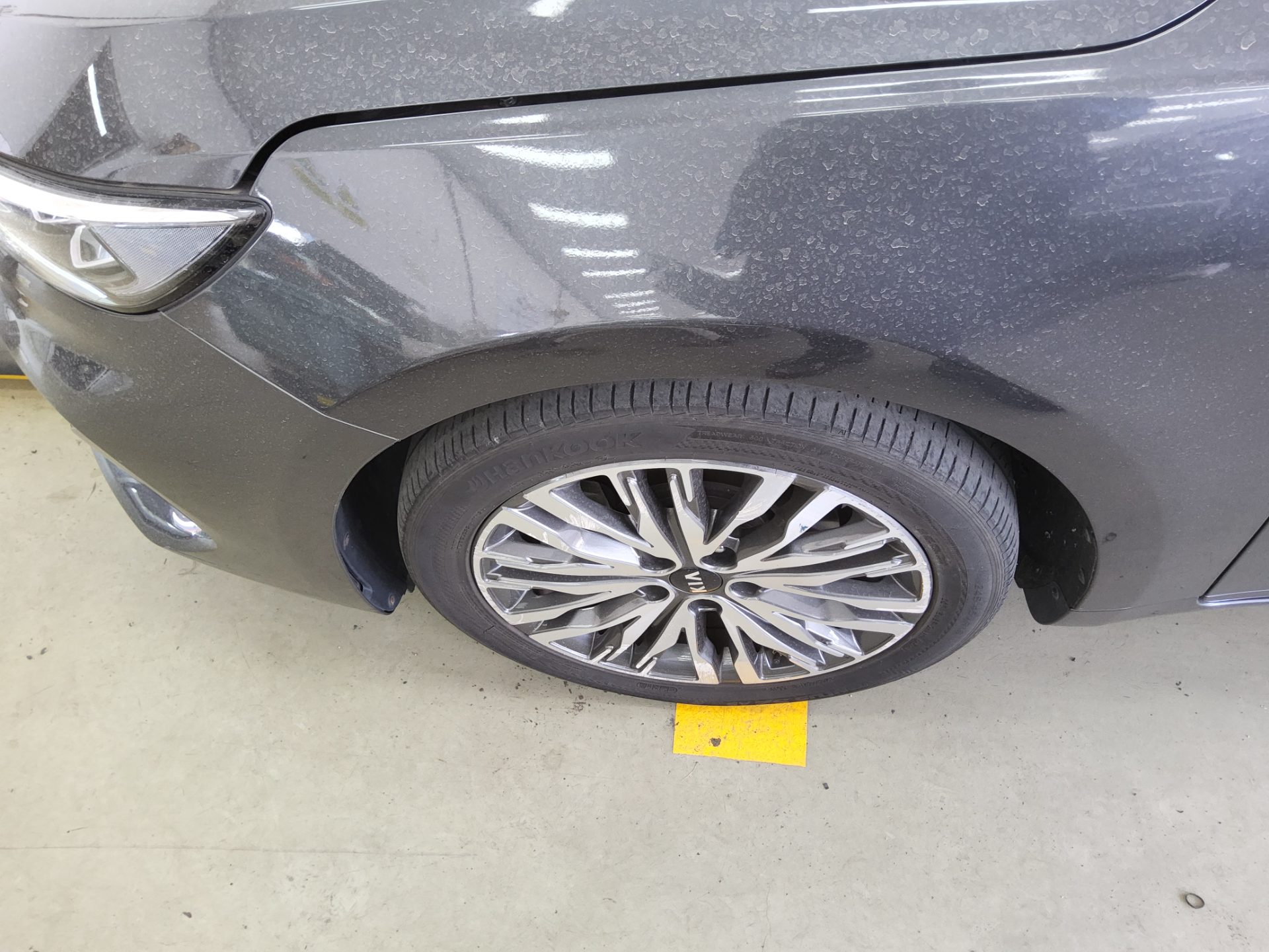 Kia K7 2020 - Image 18