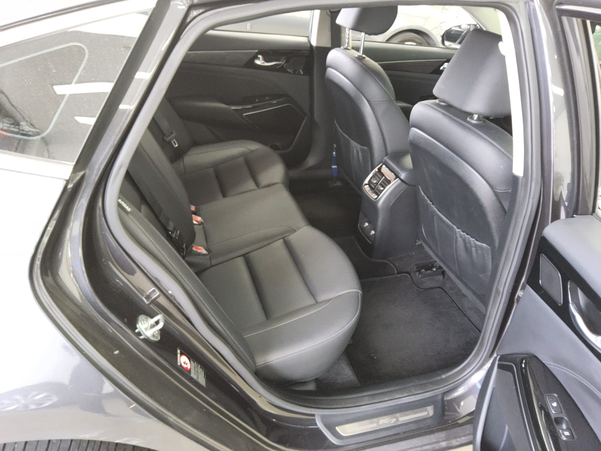 Kia K7 2020 - Image 12