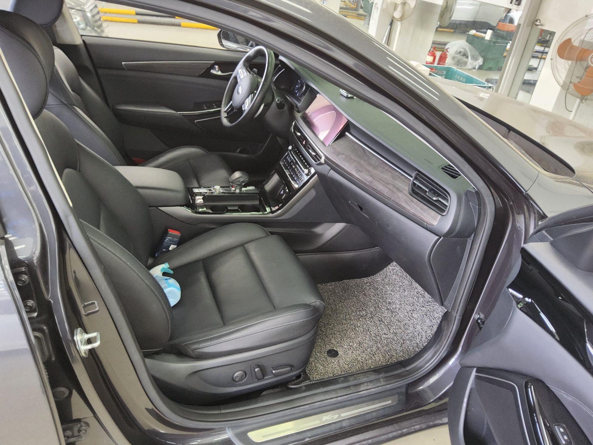 Kia K7 2020 - Image 13