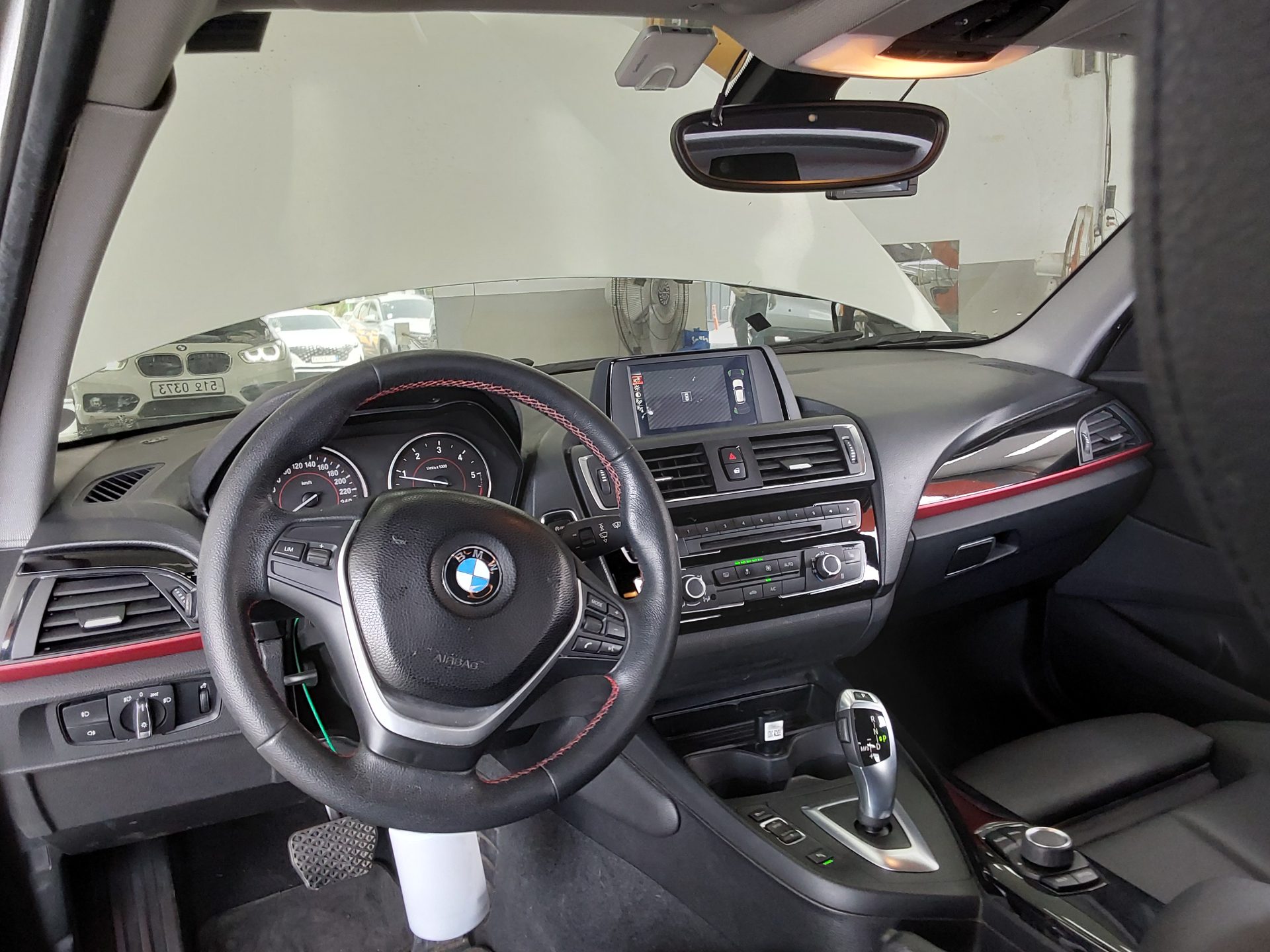 BMW 1 Series 2016 - Image 11