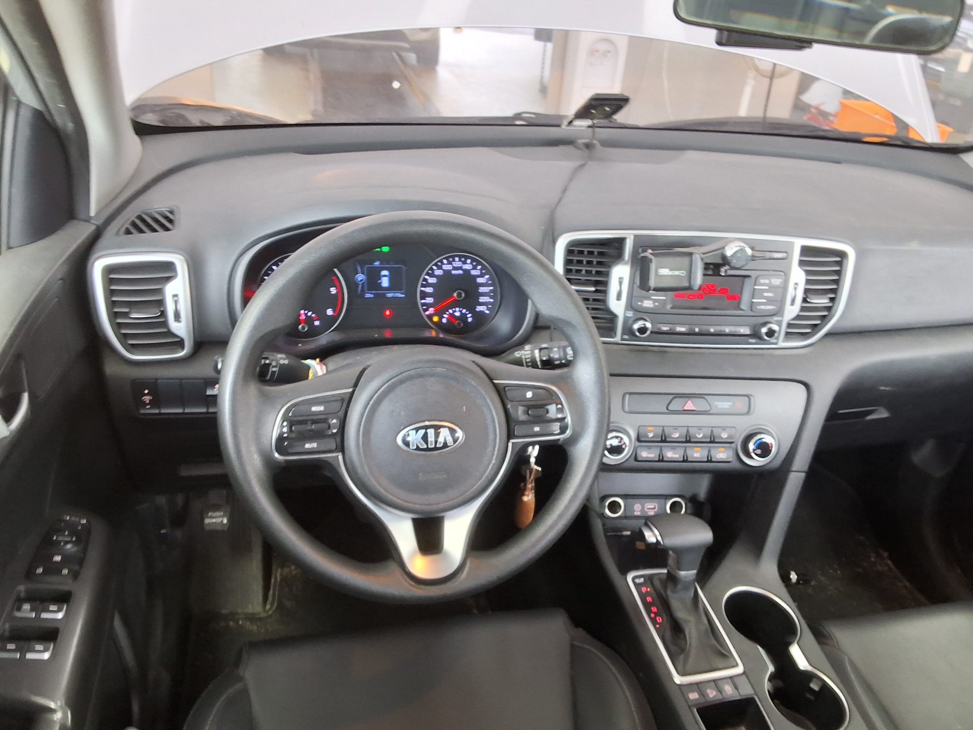 Kia Sportage 2018 - Image 11