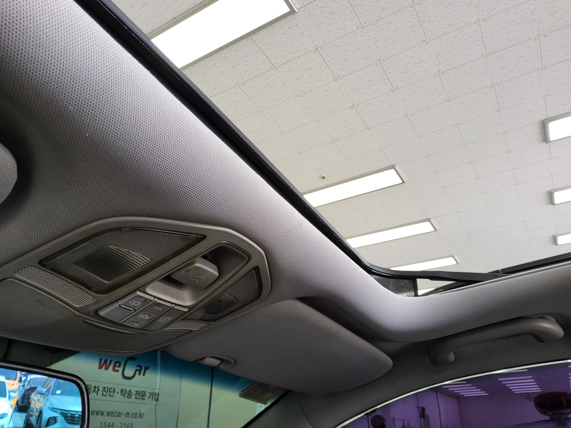 Hyundai Santa Fe 2016 - Image 16