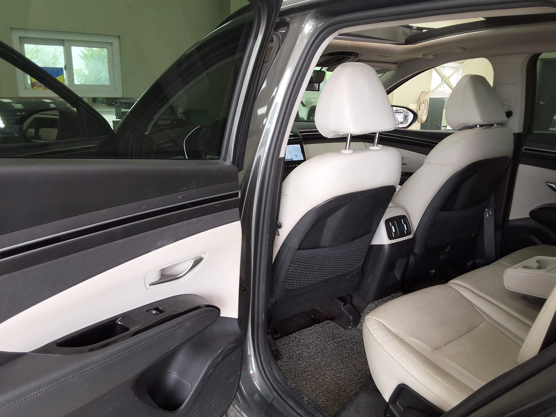 Hyundai Tucson - 11
