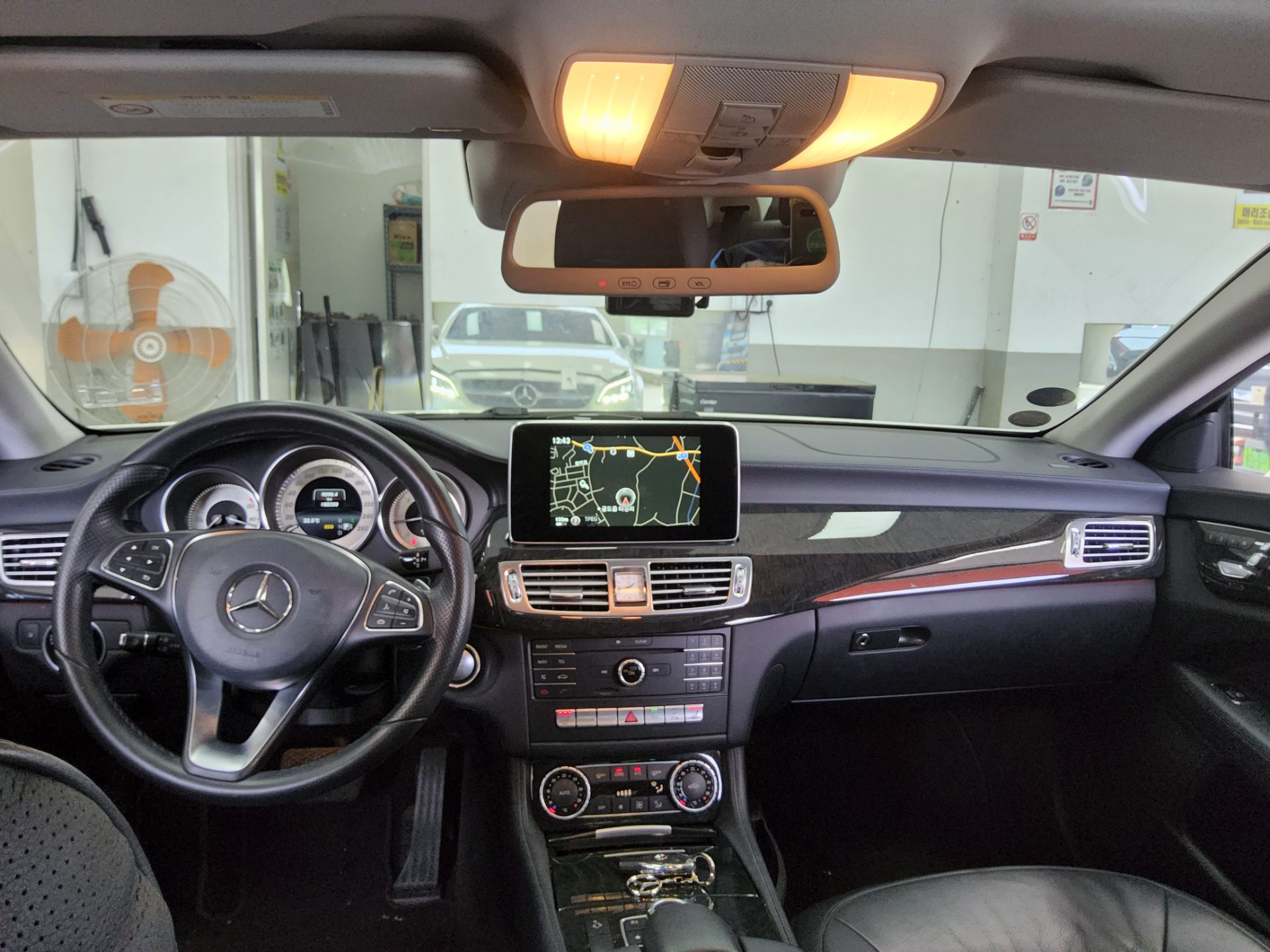 مرسيدس بنز CLS 2015 - صورة 10