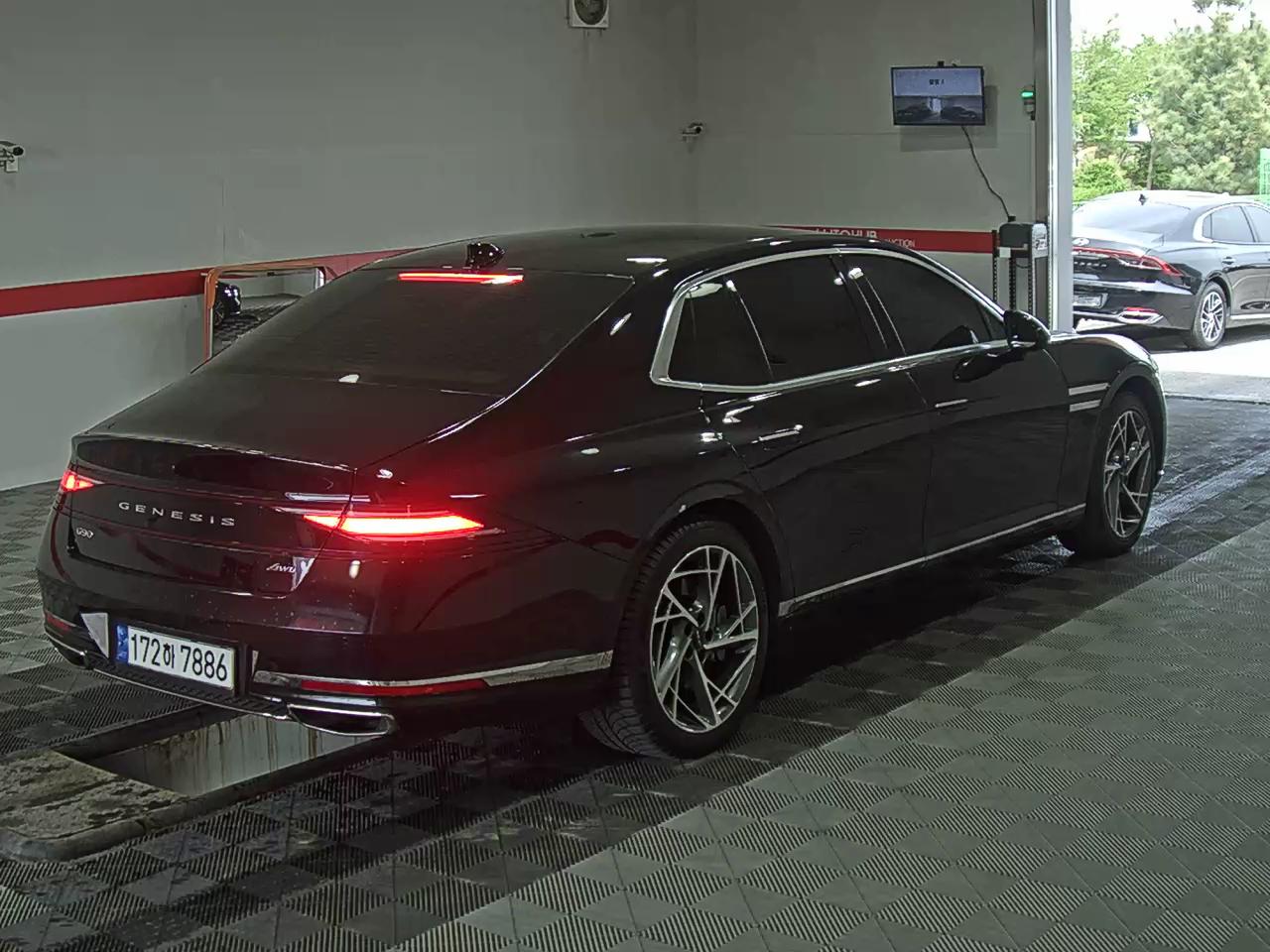 هيونداي جينيسيس 2023 - صورة 4