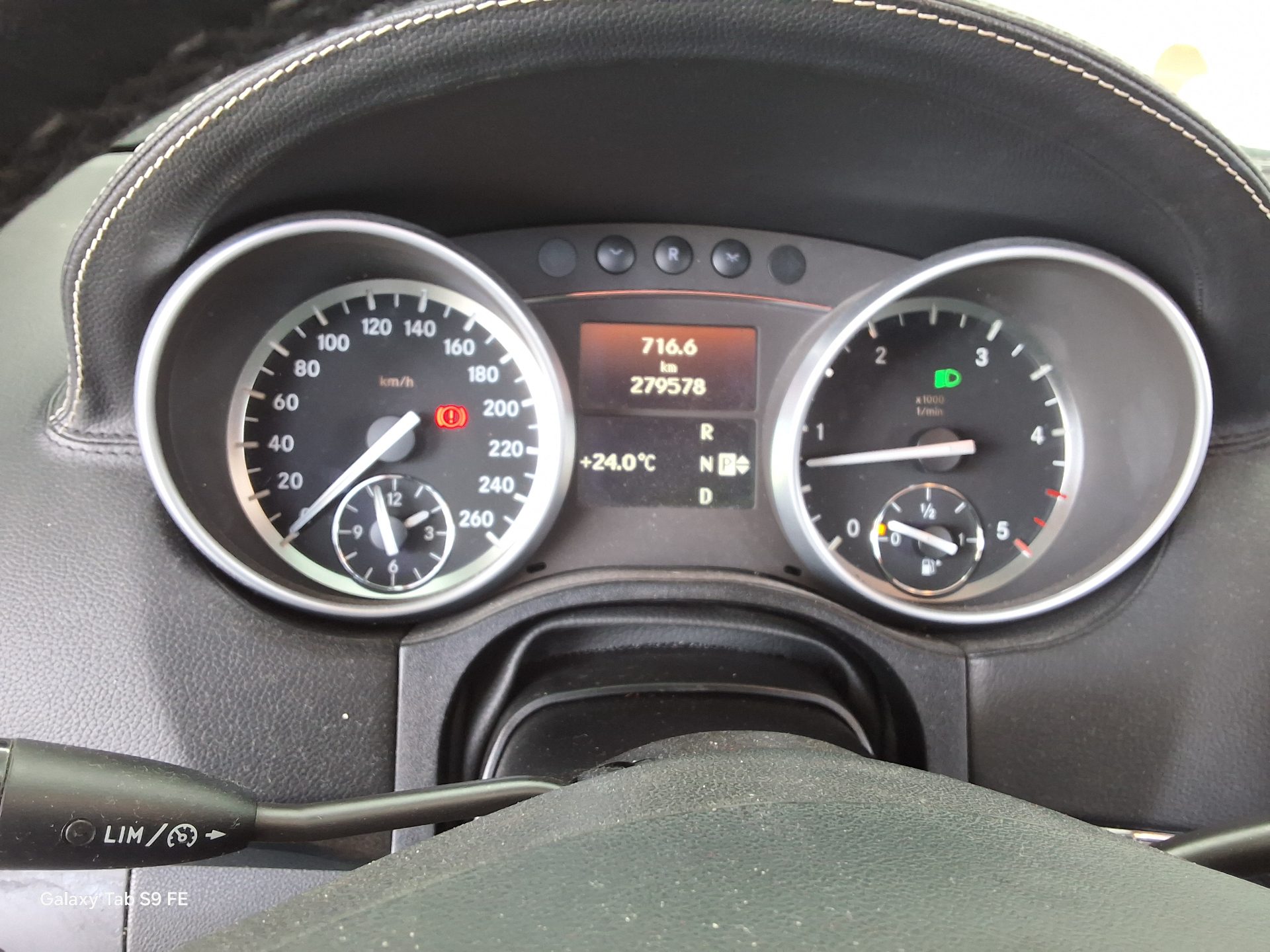 Mercedes-Benz Other 2011 - Image 8