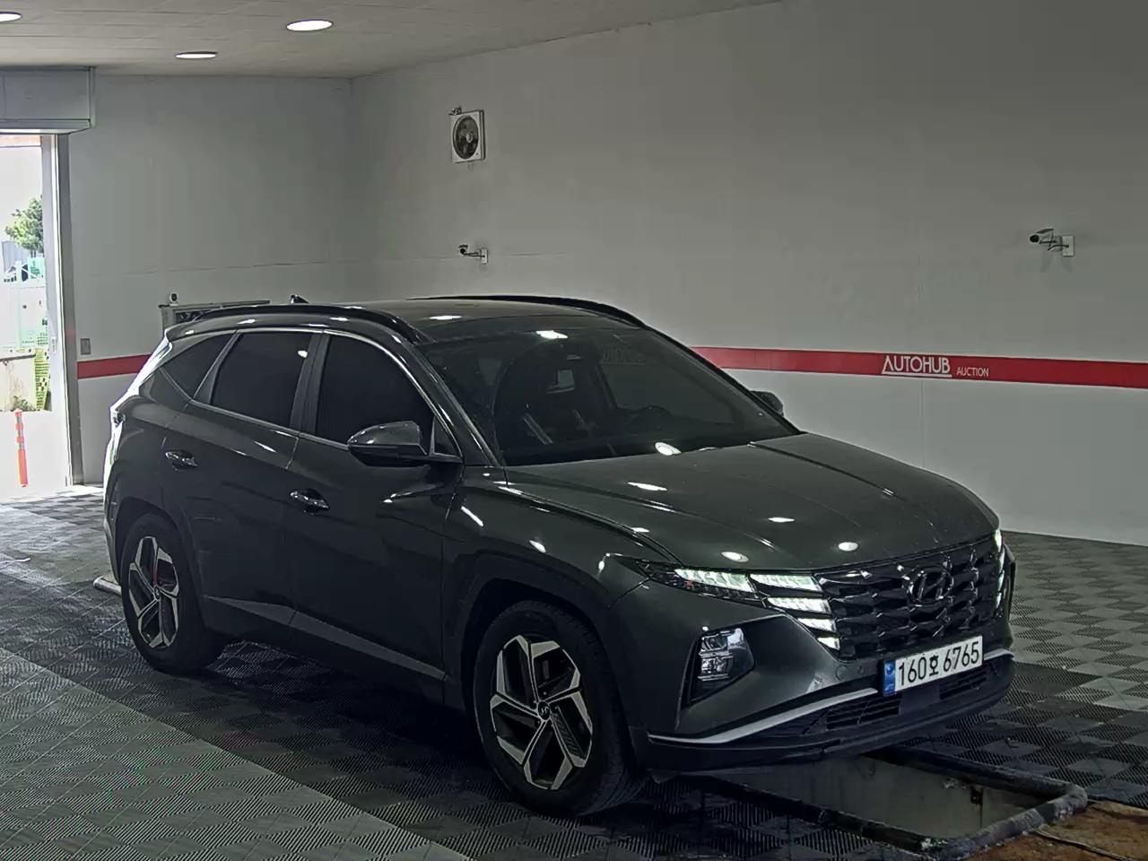 Hyundai Tucson - 2