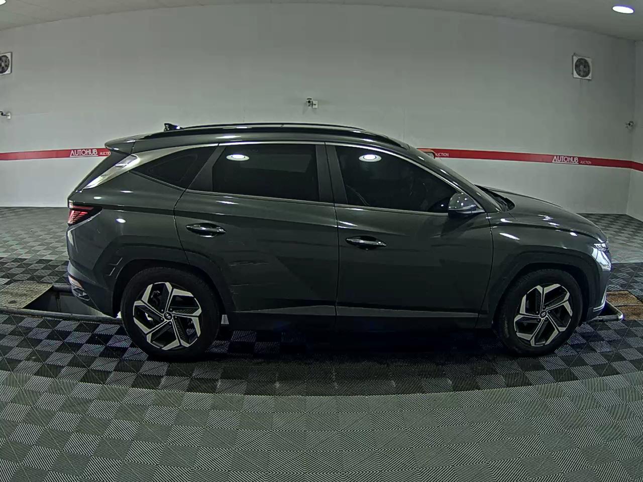 Hyundai Tucson - 3