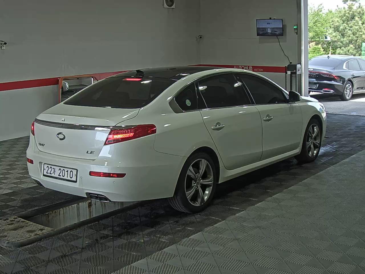 Renault Samsung SM7 2013 - Image 4