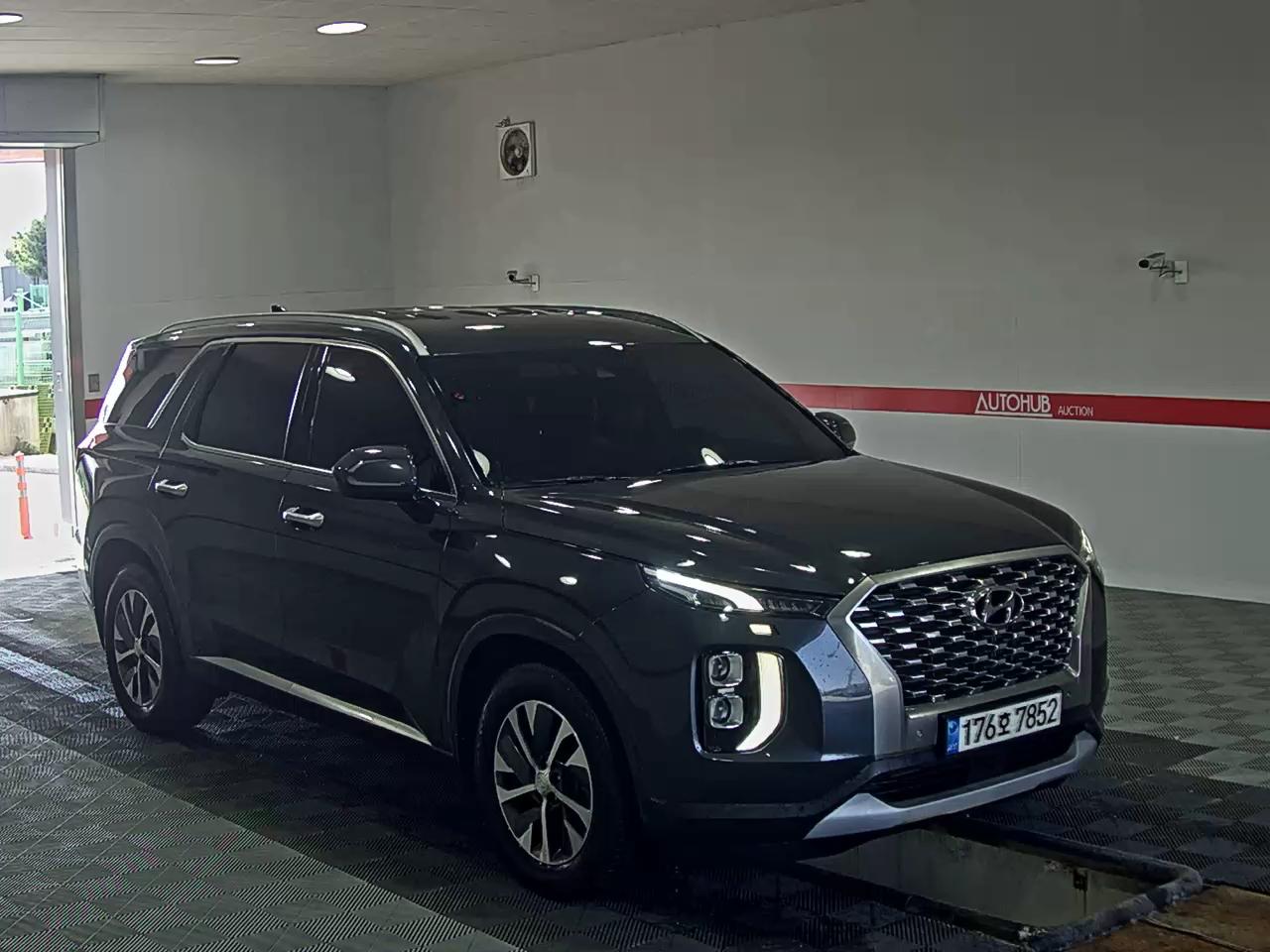 Hyundai Palisade - 2