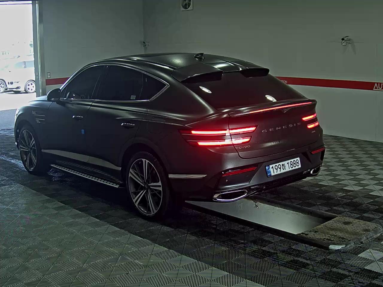 2024 - genesis gv80