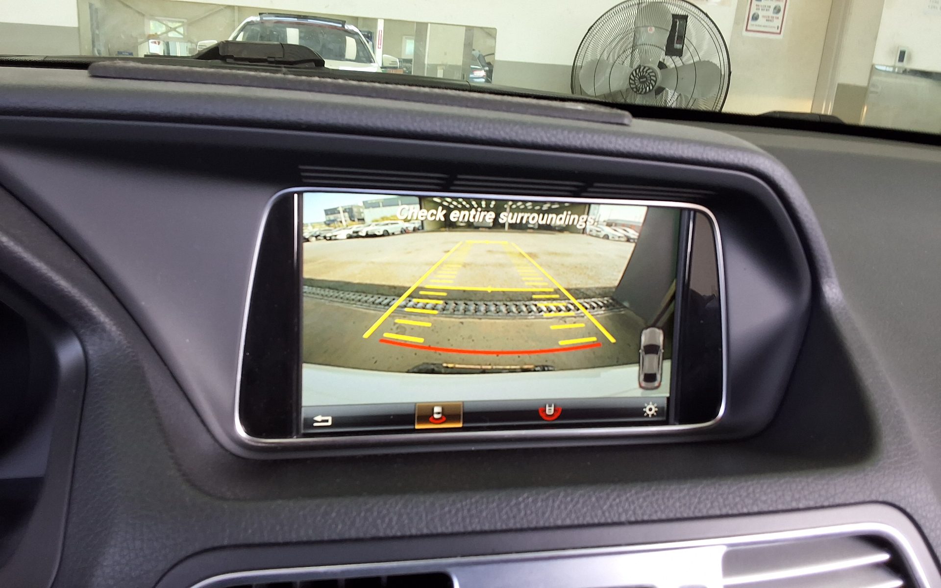 메르세데스-벤츠 E-클래스 2017 - 이미지 15