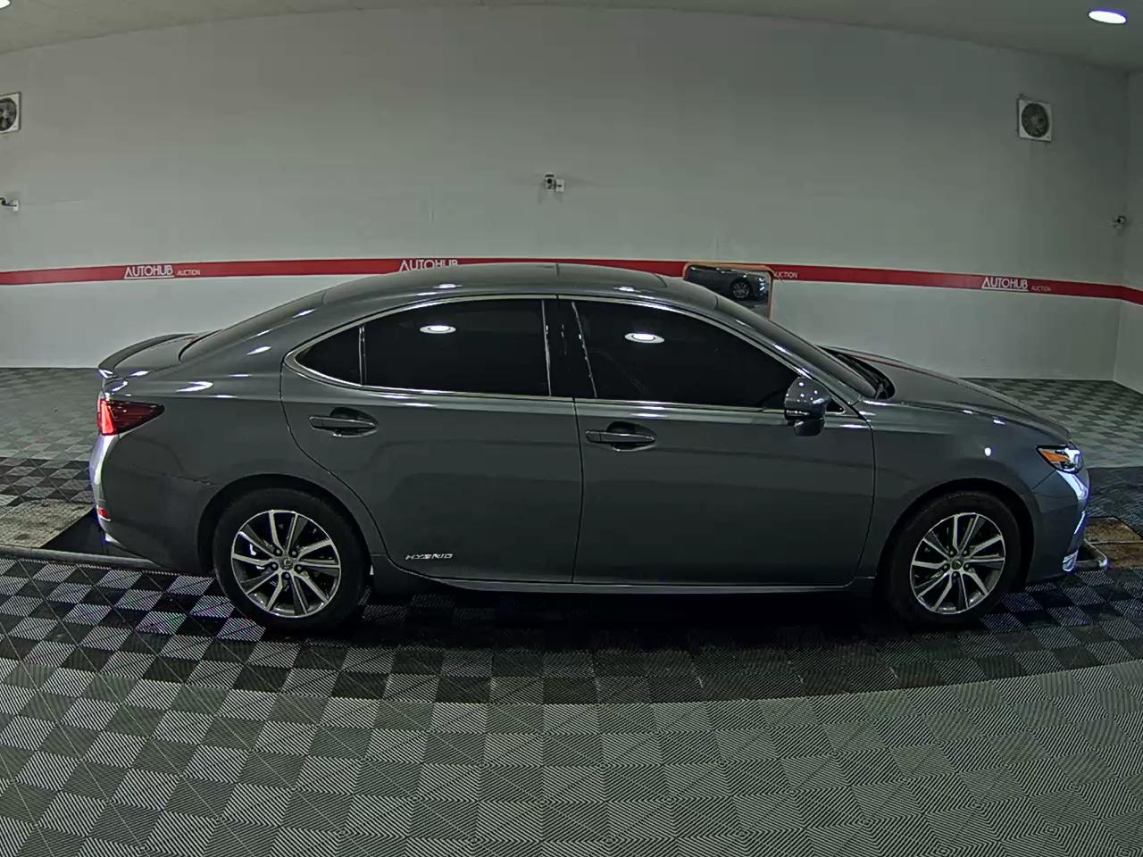 LEXUS ES 2017 - 이미지 3