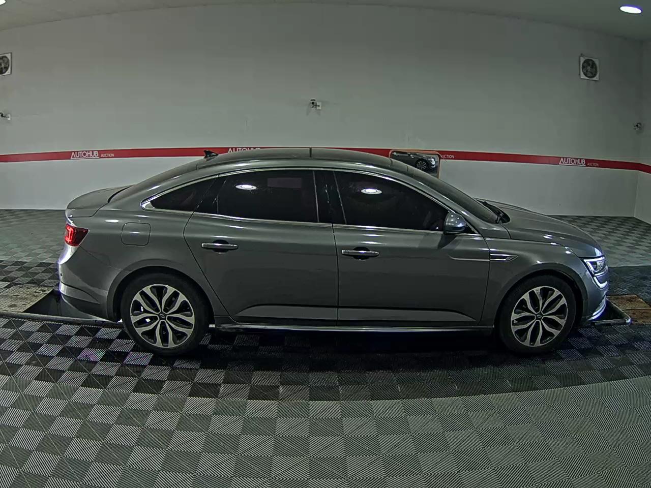 Renault Samsung SM6 2016 - Image 3
