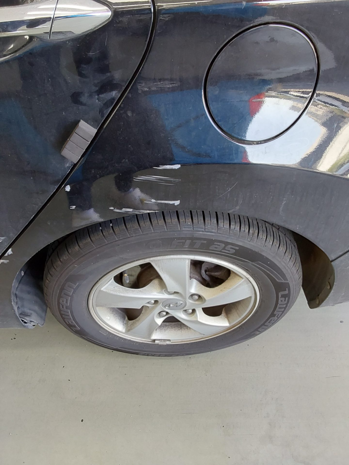Hyundai Elantra 2014 - Image 19