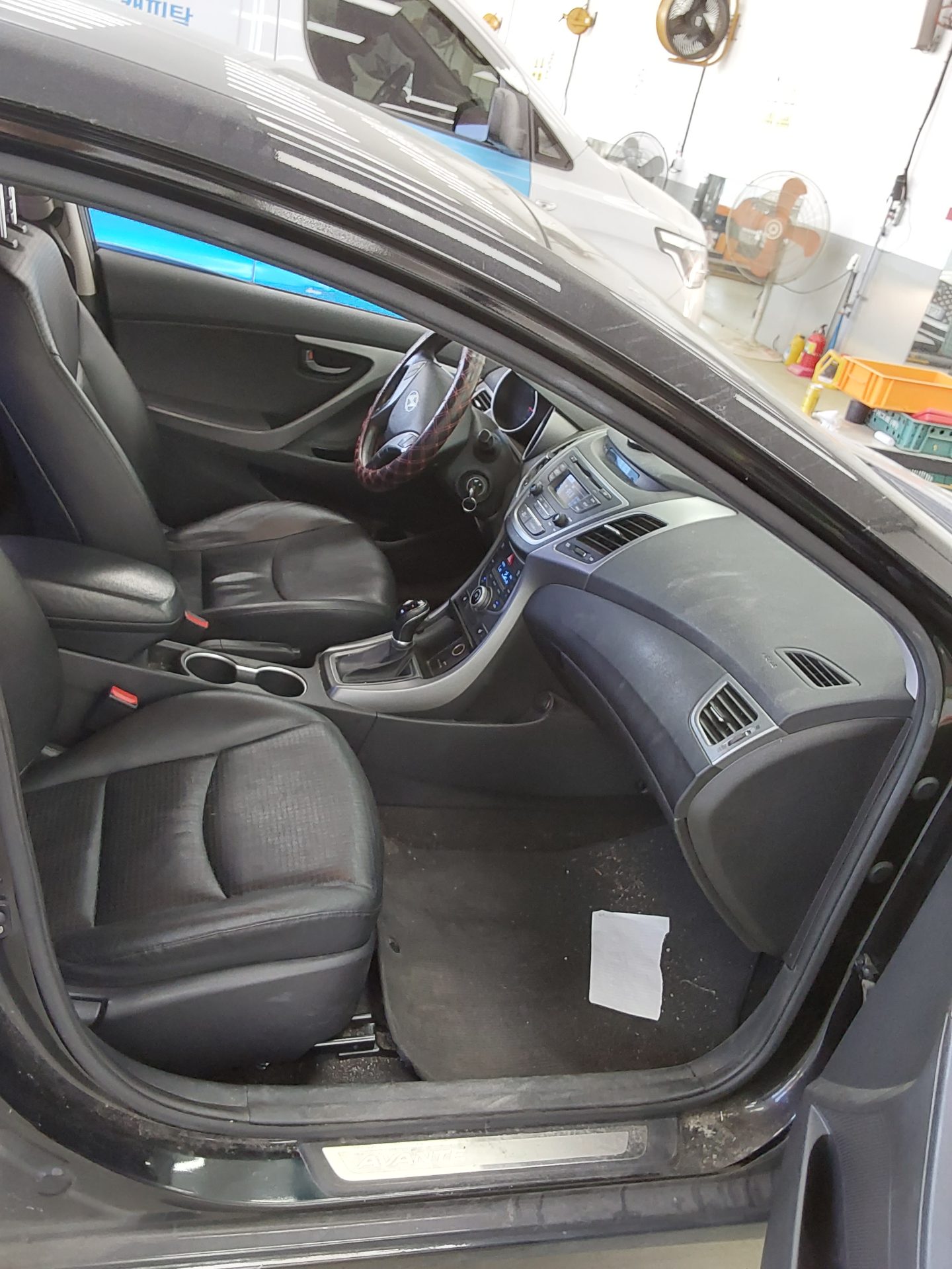 Hyundai Elantra 2014 - Image 13