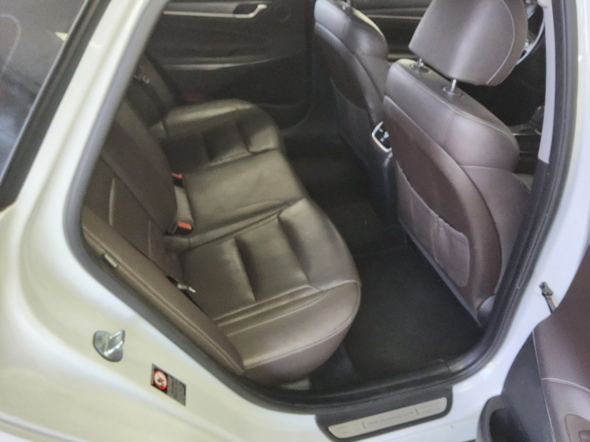 هيونداي جرانجر 2017 - صورة 12