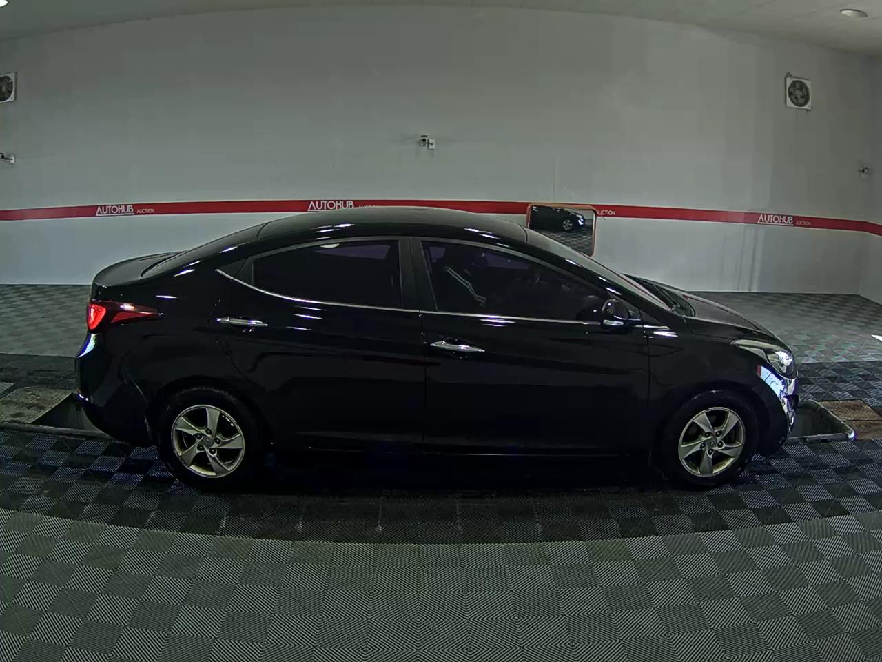 Hyundai Elantra 2014 - Image 3