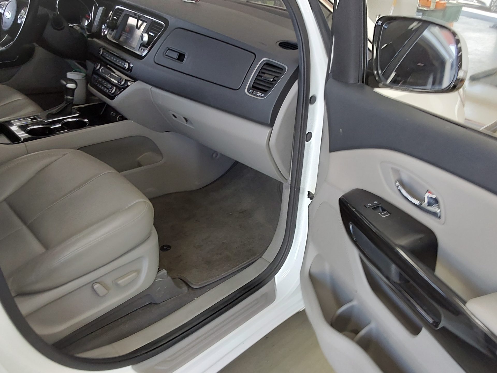 كيا أخرى 2019 - صورة 13