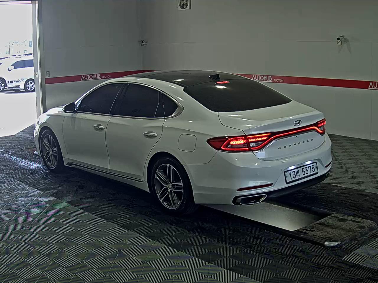 هيونداي جرانجر 2017 - صورة 5