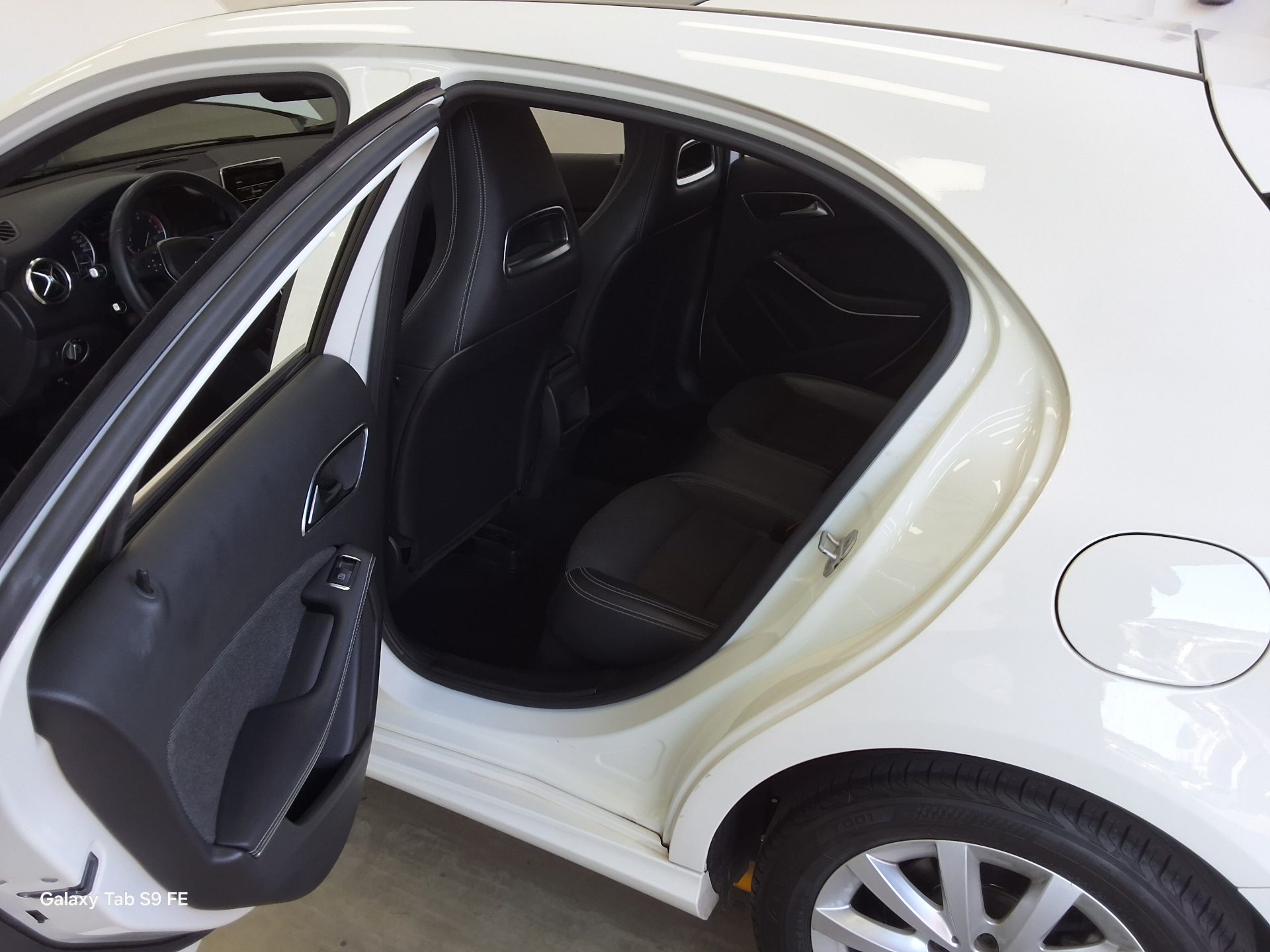 메르세데스-벤츠 A-클래스 2014 - 이미지 11