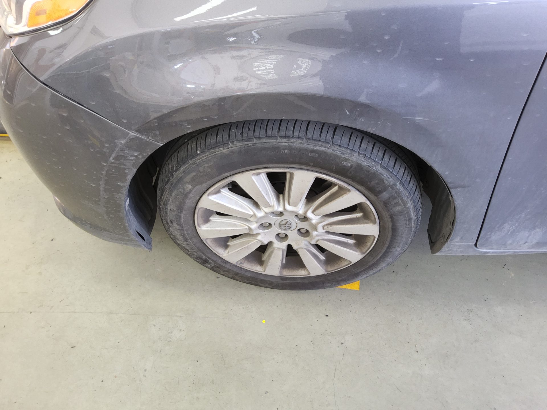 تويوتا سيينا 2016 - صورة 19