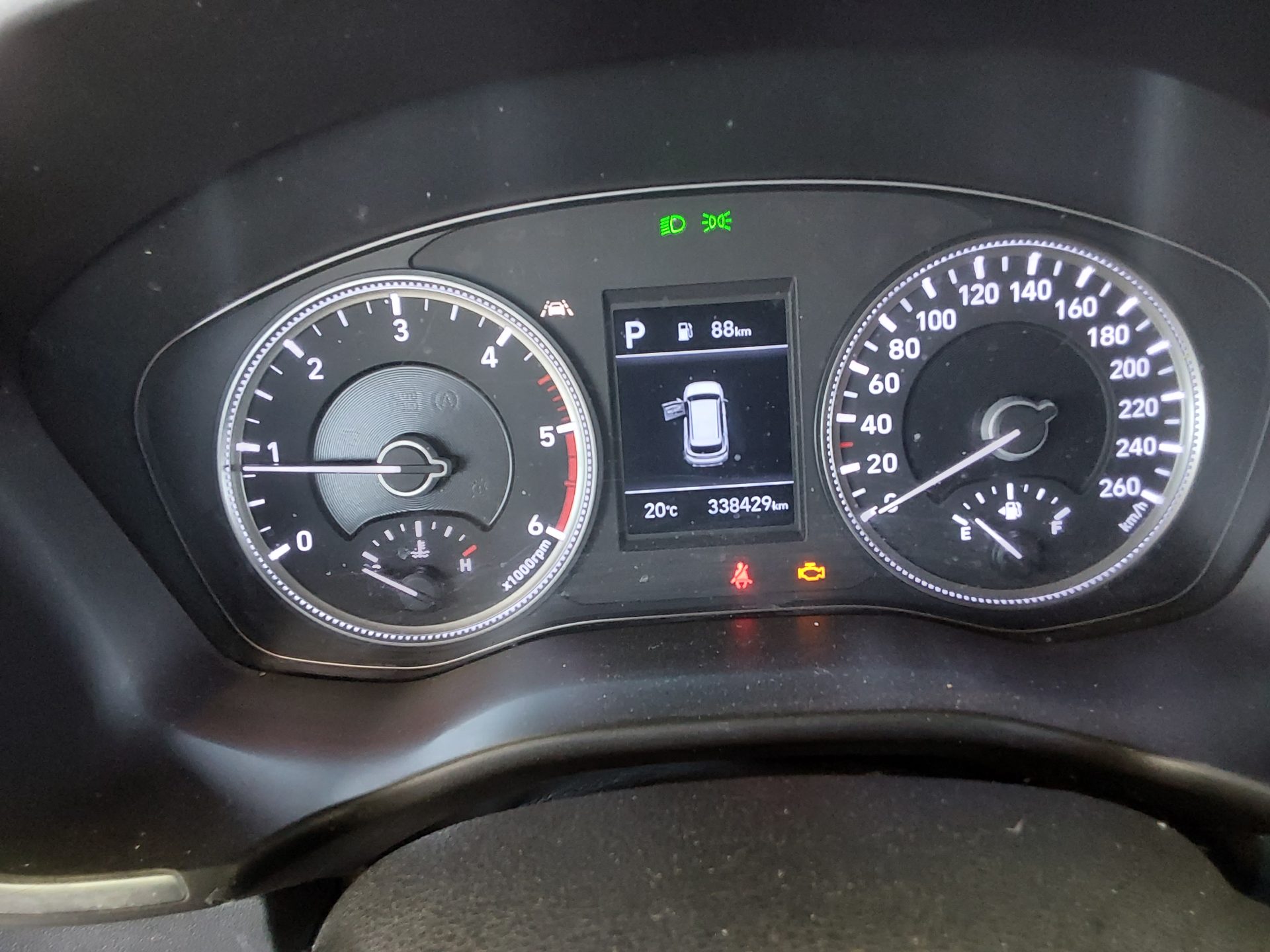 Hyundai Santa Fe 2019 - Image 8