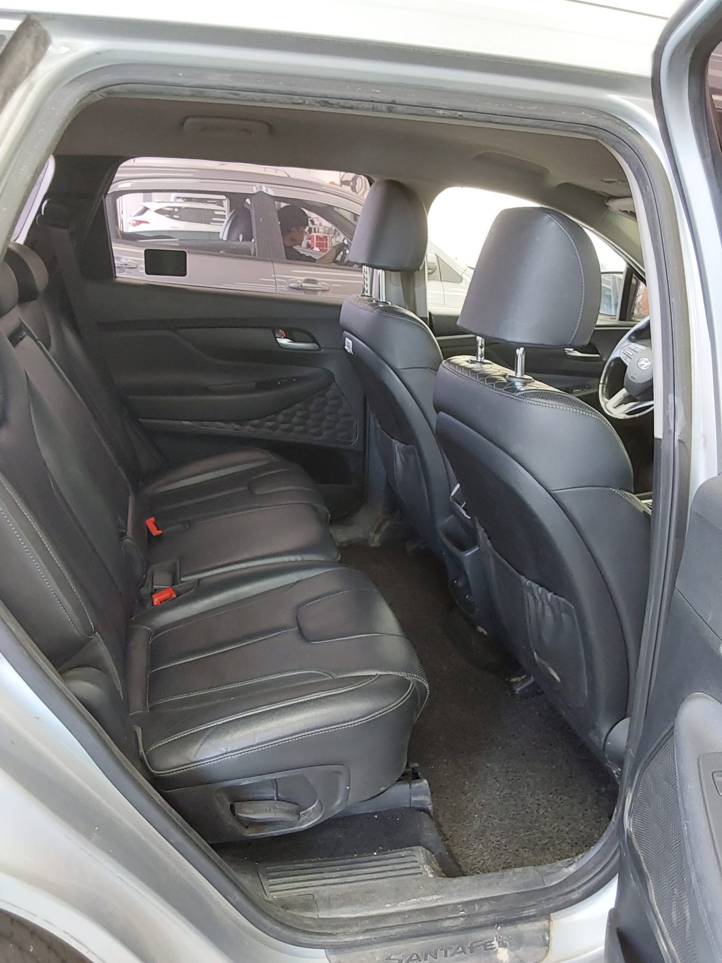 Hyundai Santa Fe 2019 - Image 12