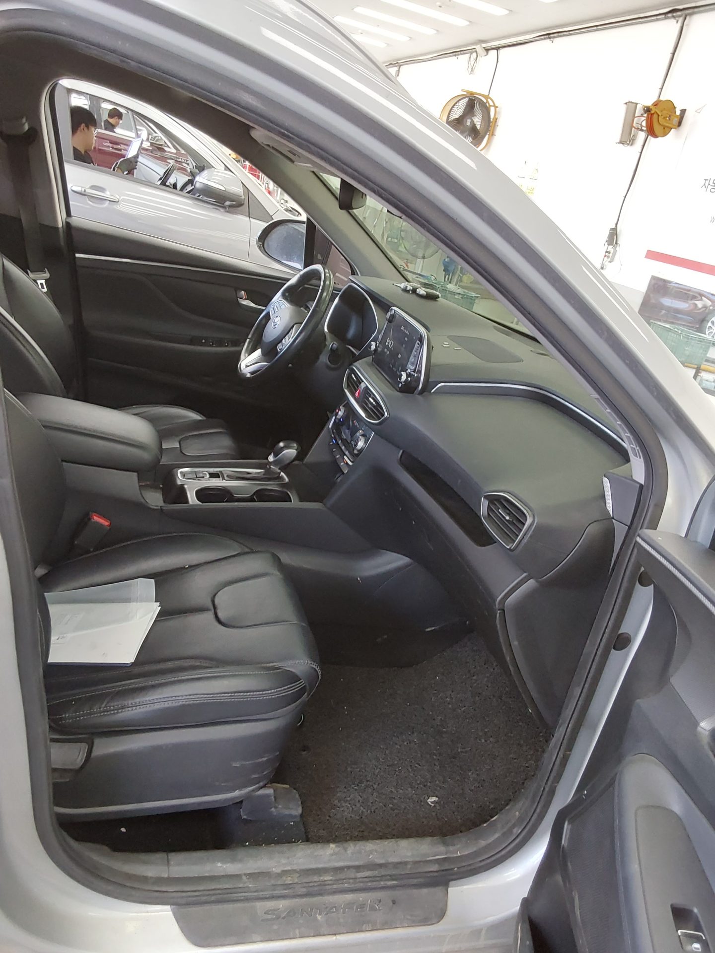 Hyundai Santa Fe 2019 - Image 13