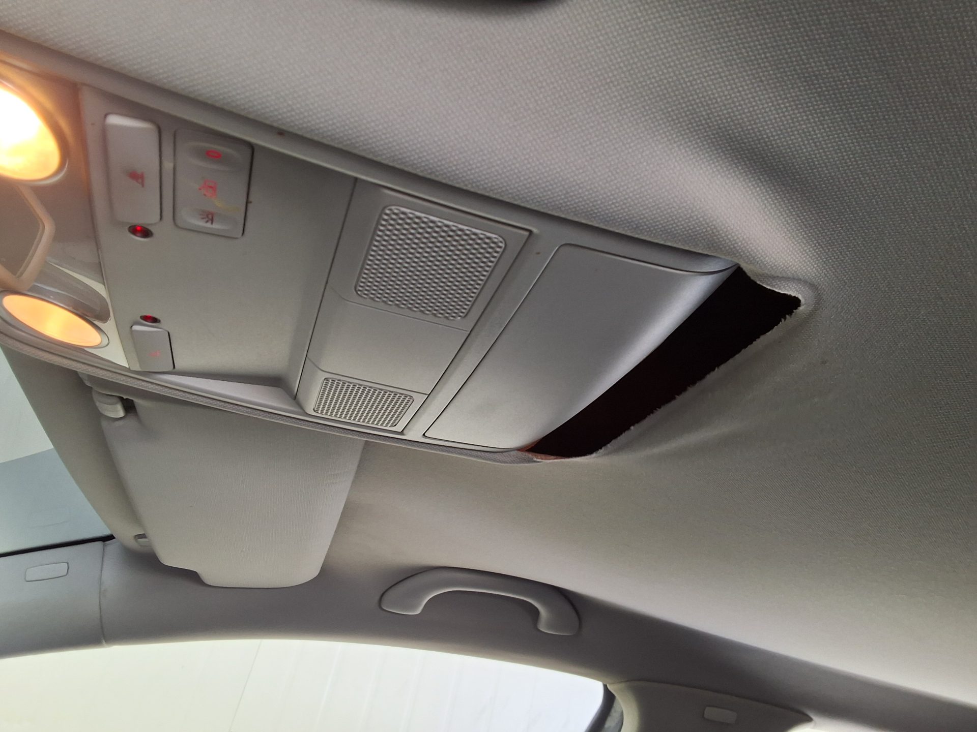 Volkswagen Golf 2011 - Image 18