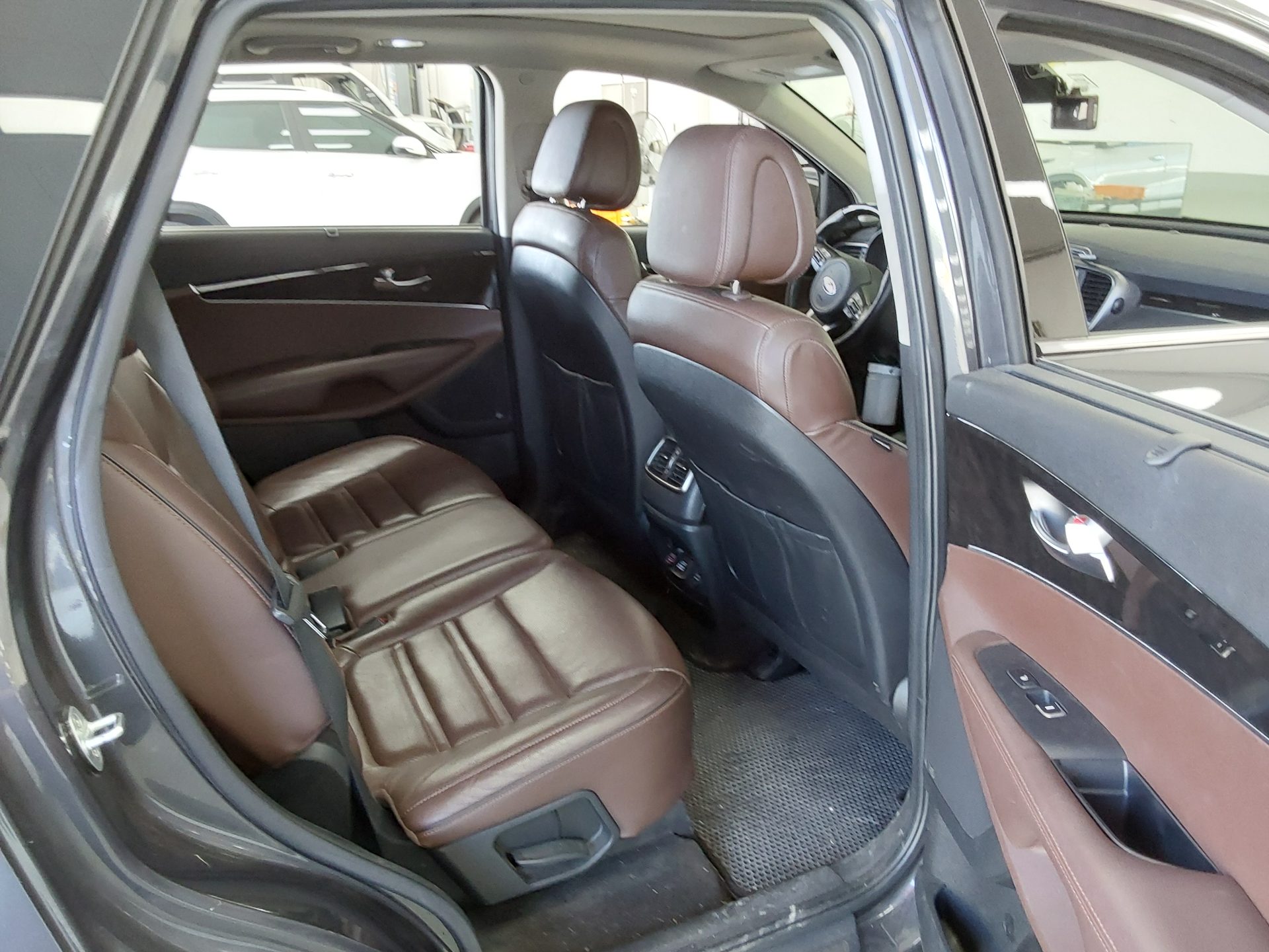 Kia Other 2015 - Image 12