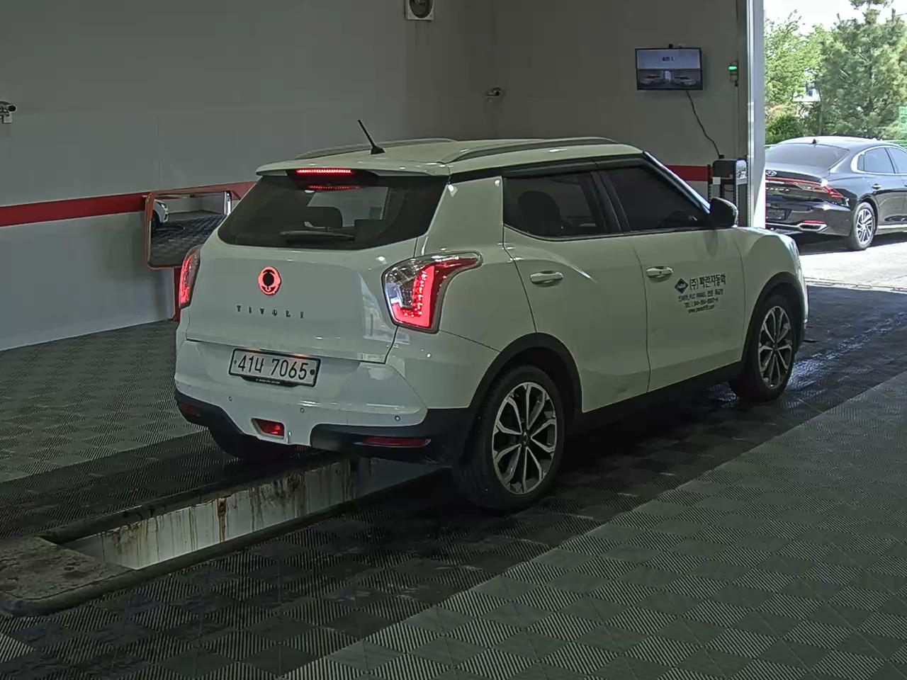 سانج يونج تيفولي 2018 - صورة 4