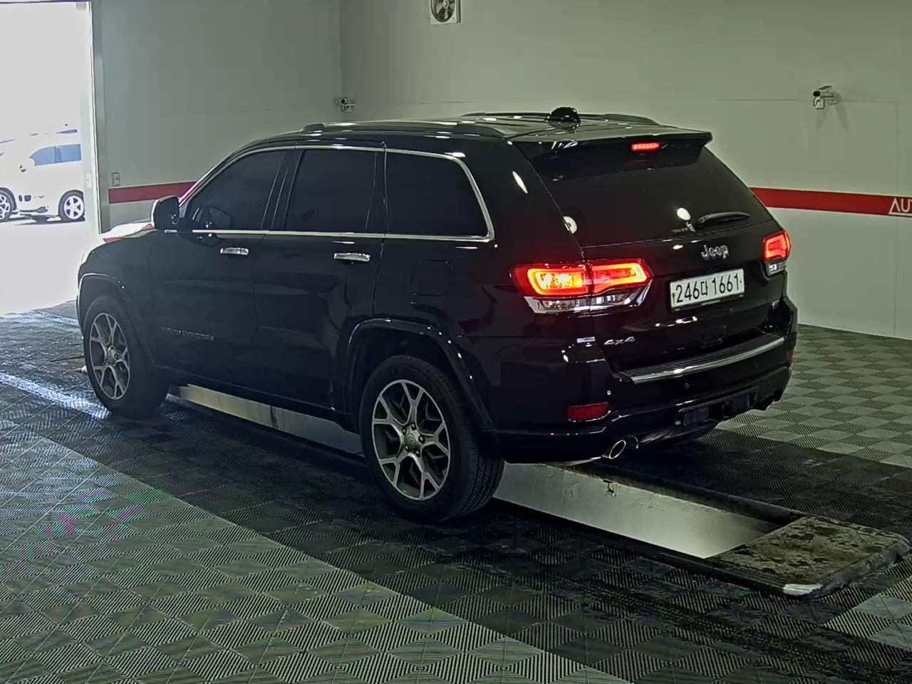 Jeep Grand Cherokee 2020 - Image 5