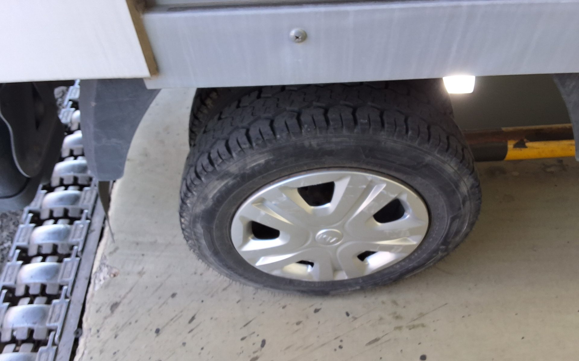 Chrysler Cargo - 20