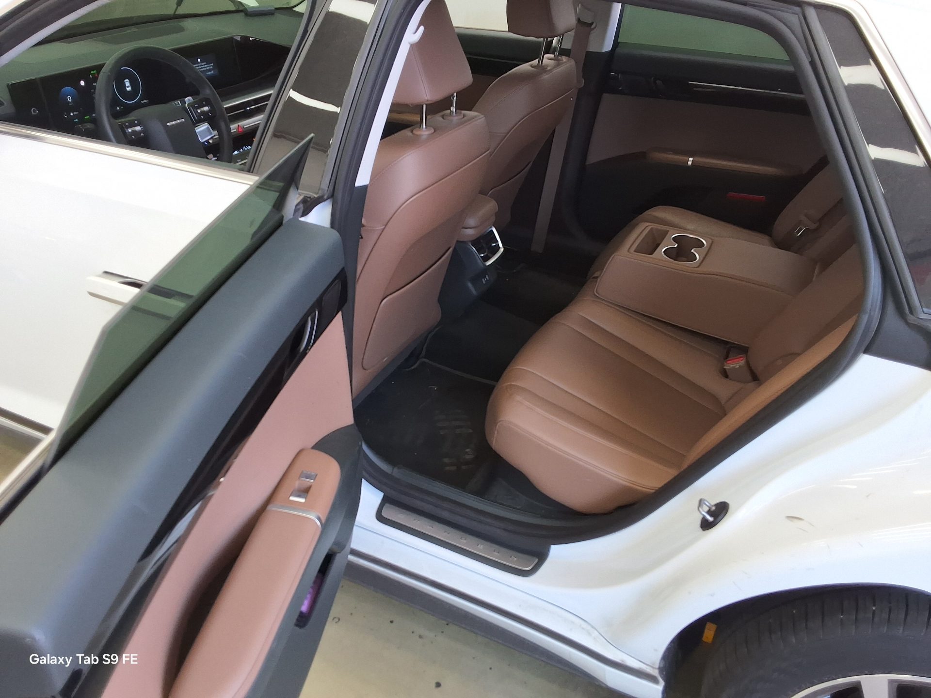 هيونداي جرانجر 2023 - صورة 11