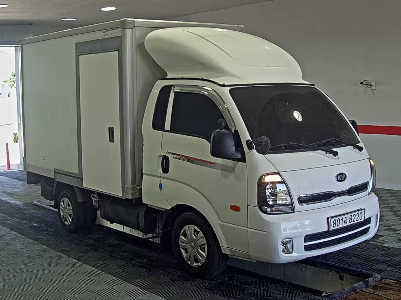 Chrysler Cargo - 2