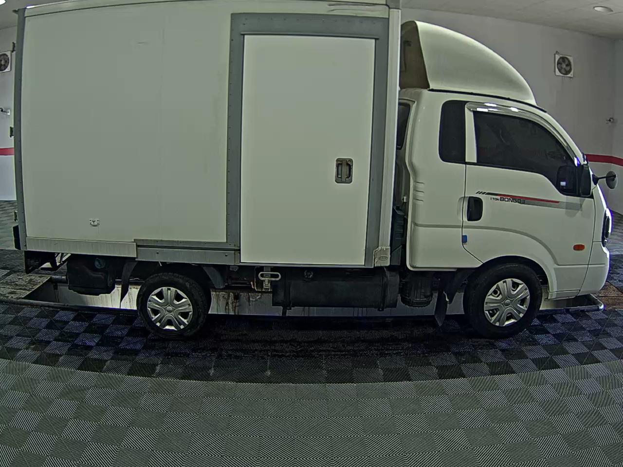 Chrysler Cargo - 3