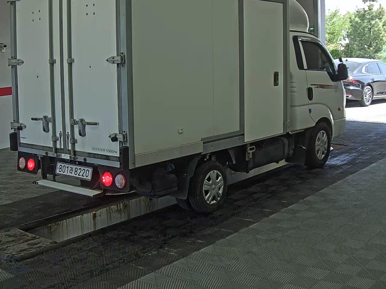 Chrysler Cargo - 4